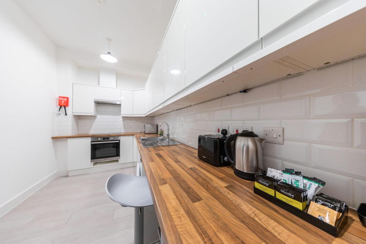 Functional Double With An Ensuite Toilet And Shower Near Tube And Bus Stations Londra Dış mekan fotoğraf